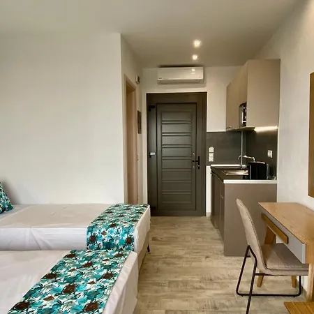 Thea Luxury Aparthotel *
