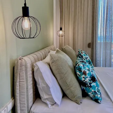 Thea Luxury Aparthotel