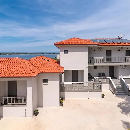 Thea Luxury 4* Vourvourou