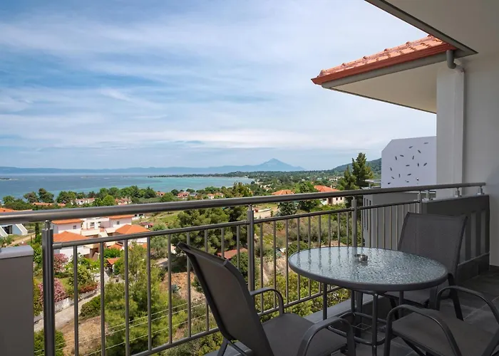 Thea Luxury 4*