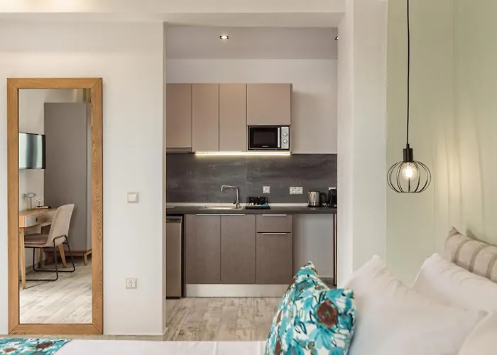 Thea Luxury Aparthotel 4*