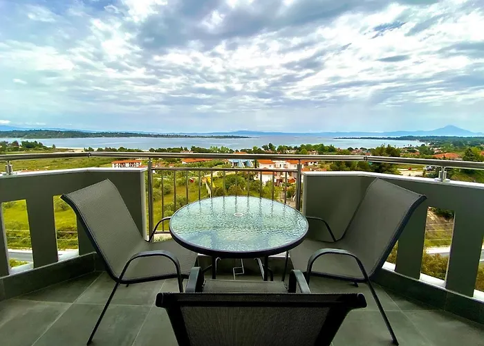 Thea Luxury