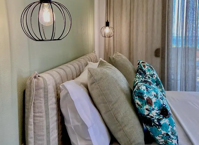 Thea Luxury Apartmanhotel