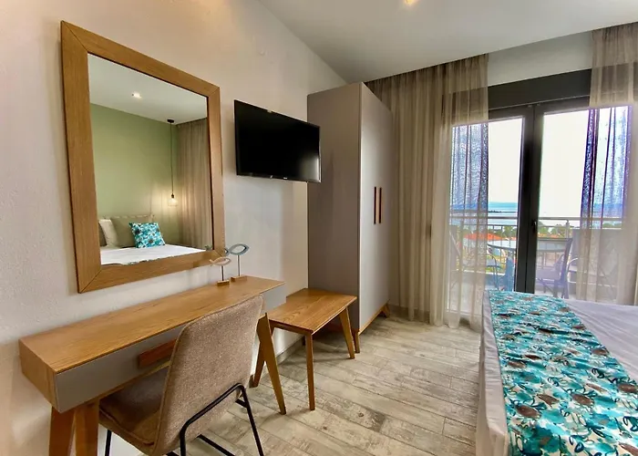 Apartmanhotel Thea Luxury Vurvurú