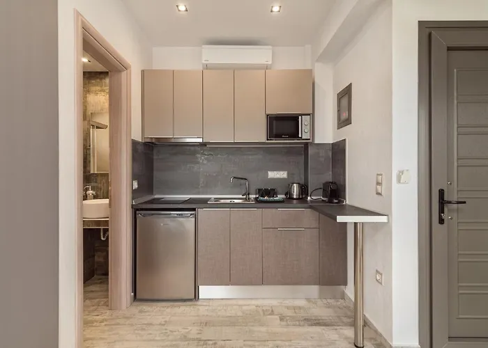 Thea Luxury 4*